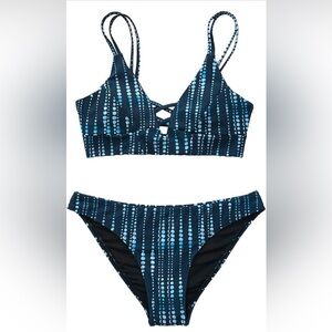 Cupshe Blue and White Bikini